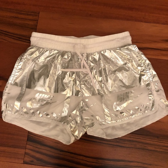 Nike Pants - Awesome Nike silver running shorts size S